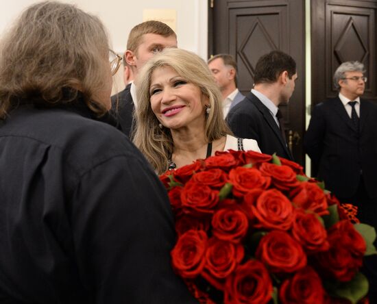 Dzhakhan Pollyeva's anniversary gala