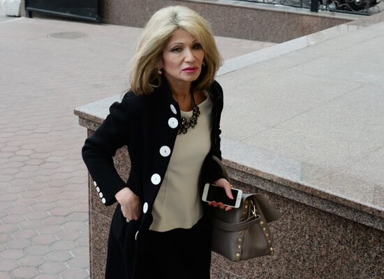 Dzhakhan Pollyeva's anniversary gala