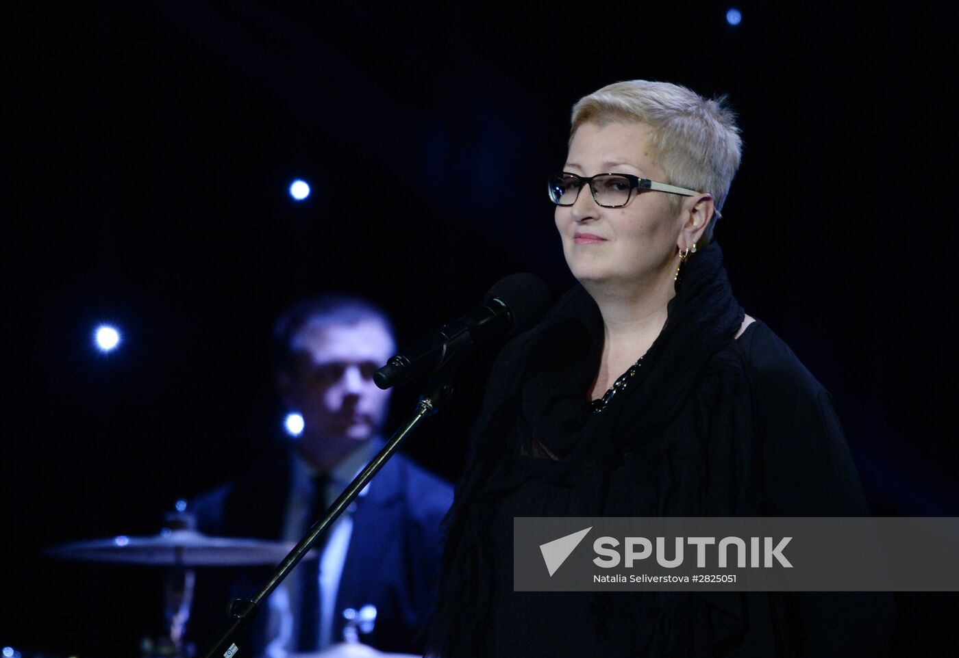 Dzhakhan Pollyeva's anniversary gala