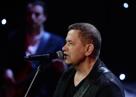 Dzhakhan Pollyeva's anniversary gala