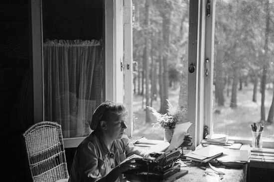 Poetess Vera Inber