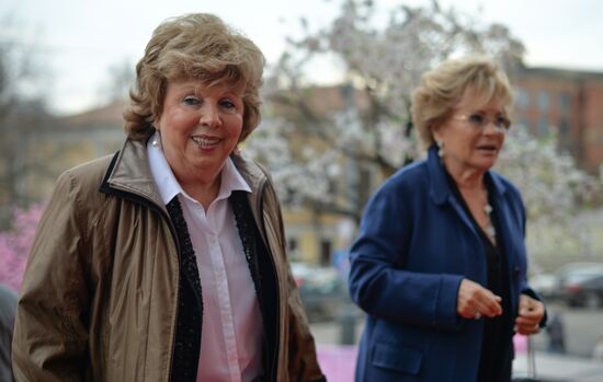 Premiere of play "People, tell me where this train is headed..."