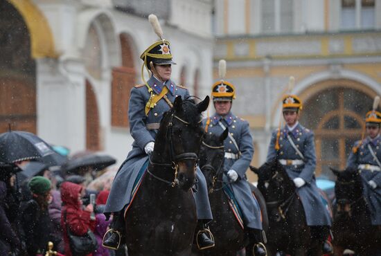 Presidential Regiment changing of the guard ceremony