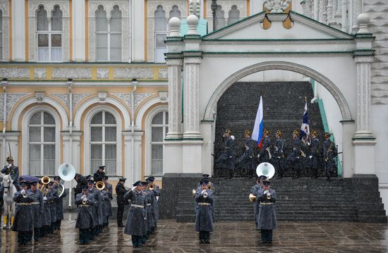 Presidential Regiment changing of the guard ceremony