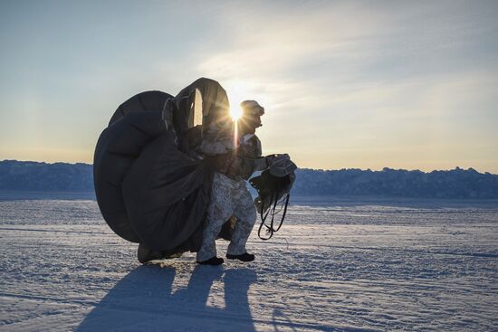 Drill of special ops unit of Chechen Republic near North Pole