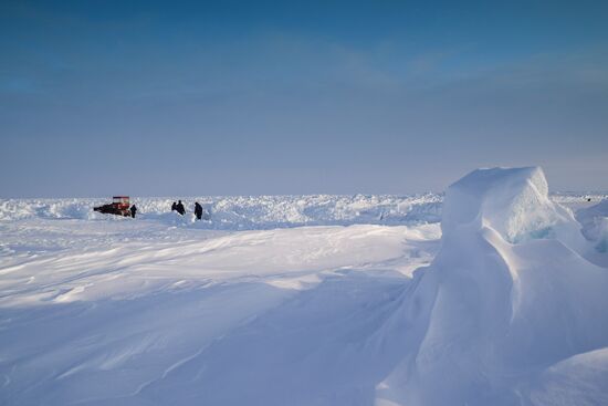 Barneo drift ice camp in Arctic