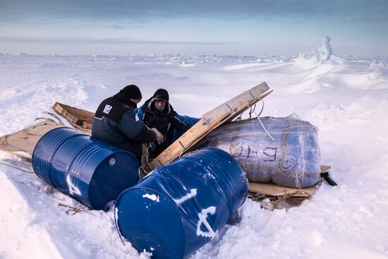 Barneo drift ice camp in Arctic