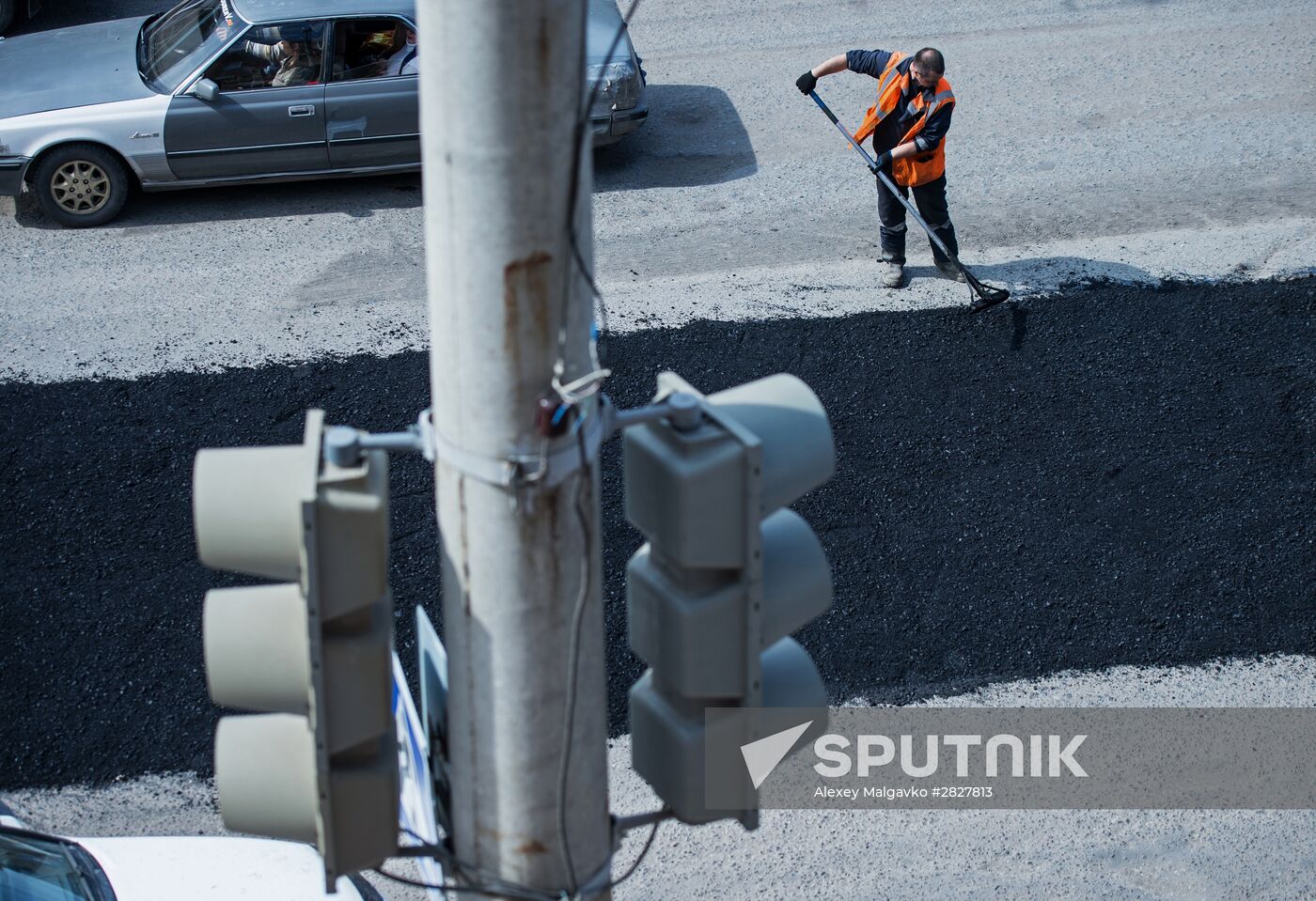 Road repairs in Omsk
