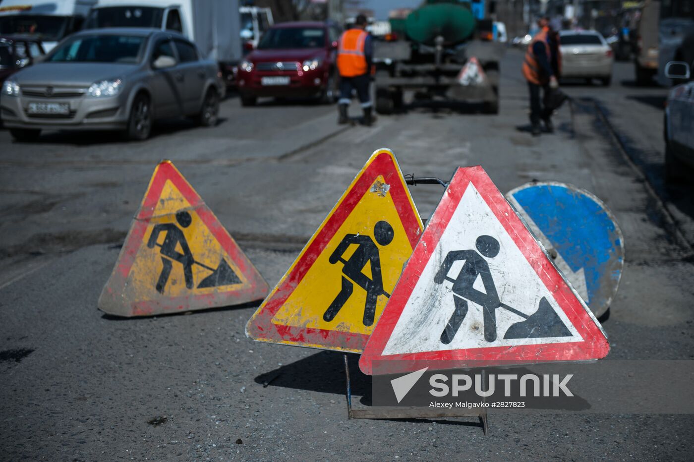 Road repairs in Omsk