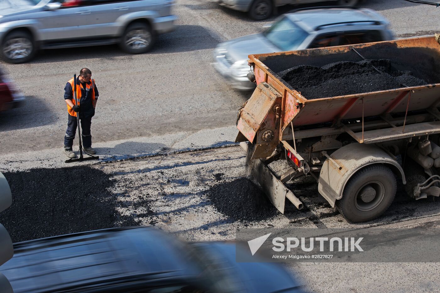 Road repairs in Omsk