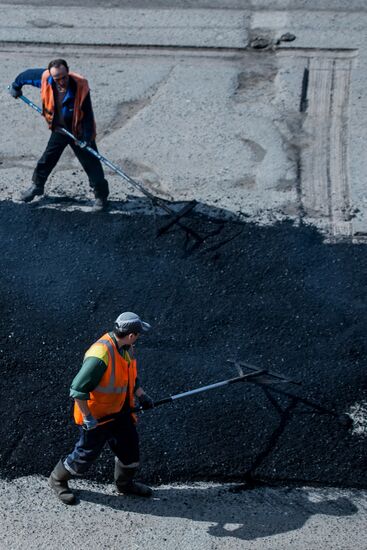 Road repairs in Omsk