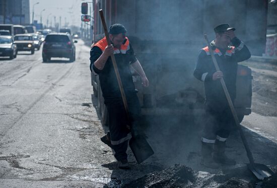 Road repairs in Omsk