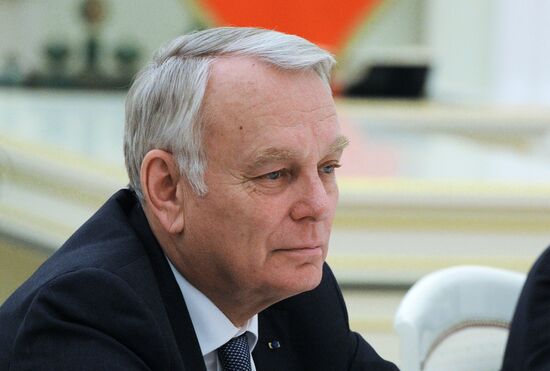 Vladimir Putin meets with French Foreign Minister Jean-Marc Ayrault