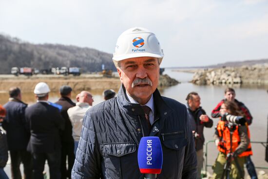 River Bureya damming at Nizhne-Bureiskaya HPP in Amur region