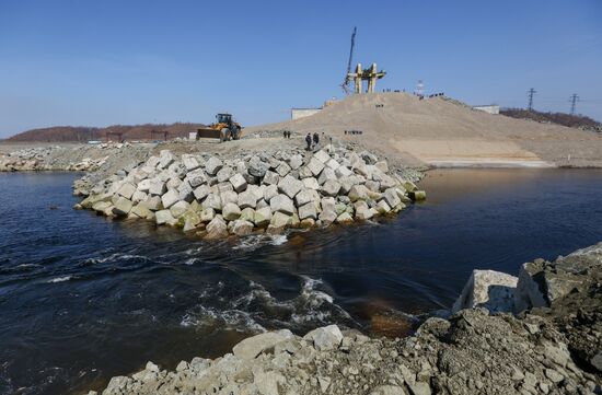 River Bureya damming at Nizhne-Bureiskaya HPP in Amur region