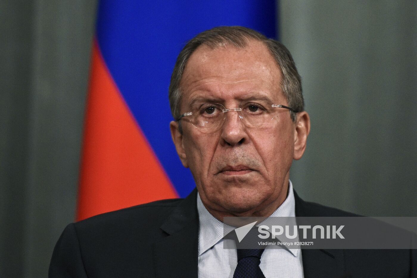 Russian Foreign Minister Sergei Lavrov meets with French Foreign Minister Jean-Marc Ayrault