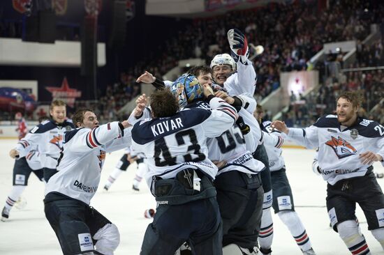 Kontinental Hockey League. CSKA vs. Metallurg