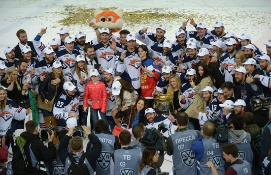 Kontinental Hockey League. CSKA vs. Metallurg