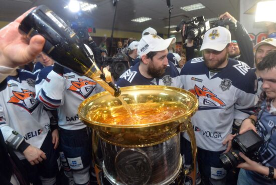 Kontinental Hockey League. CSKA vs. Metallurg