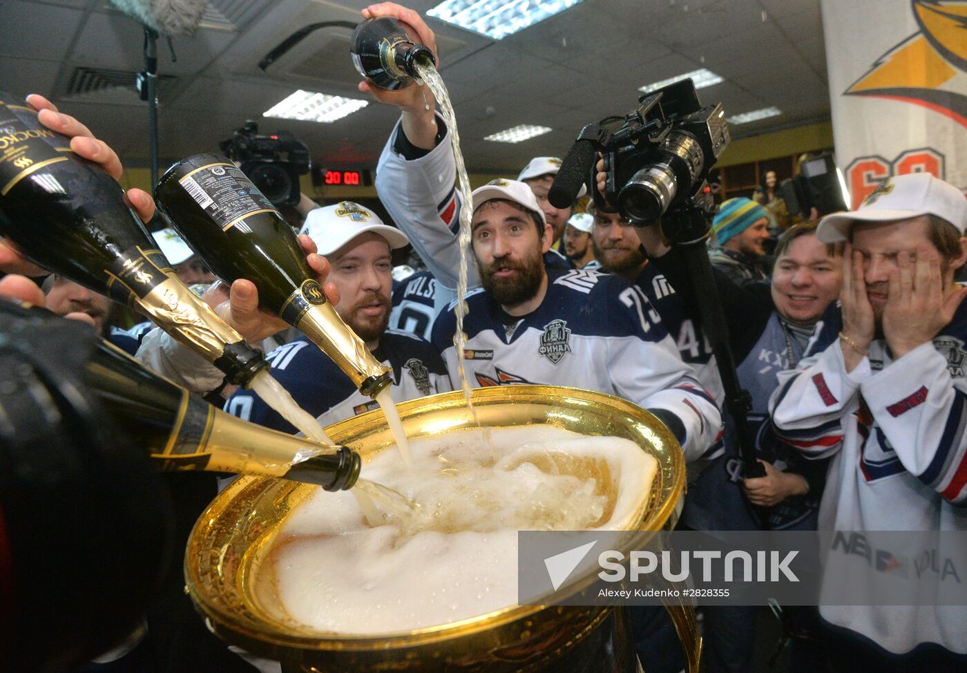 Kontinental Hockey League. CSKA vs. Metallurg