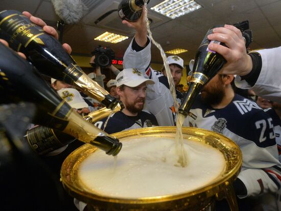 Kontinental Hockey League. CSKA vs. Metallurg