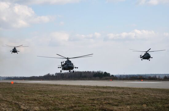 Joint rehearsal of aerobatic teams before the Victory Parade