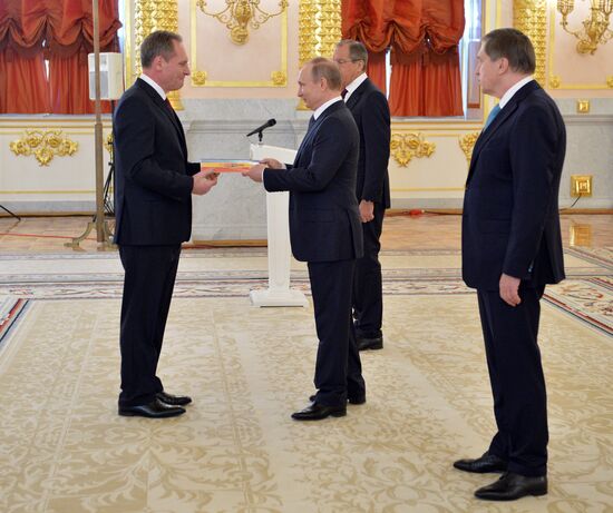 President Vladimir Putin receives letters of credence from foreign ambassadors