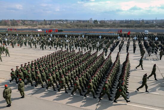 Trainings in Moscow Region ahead of military parade on May 9