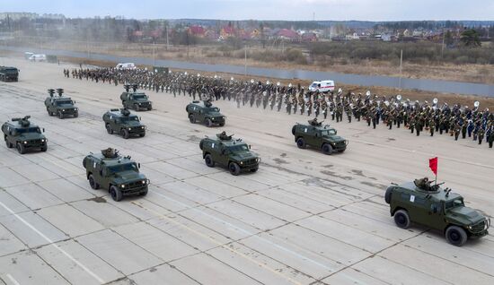 Trainings in Moscow Region ahead of military parade on May 9