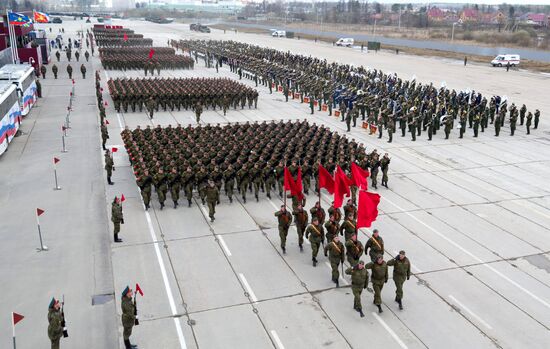 Trainings in Moscow Region ahead of military parade on May 9