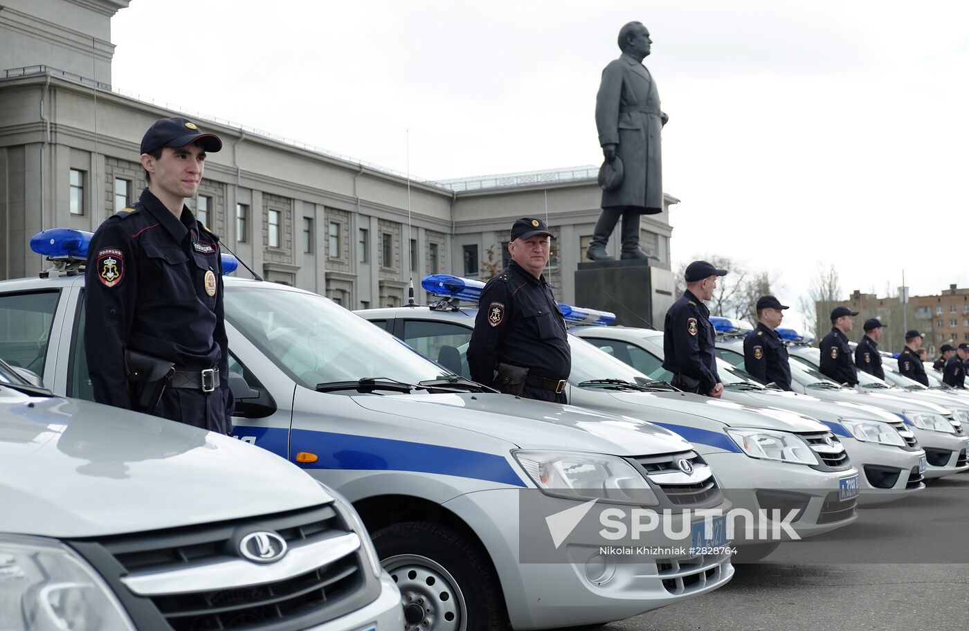 Police parade in Samara