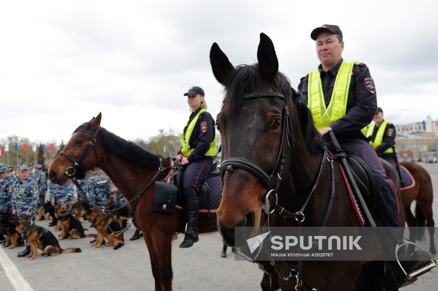 Police ceremonial review in Samara