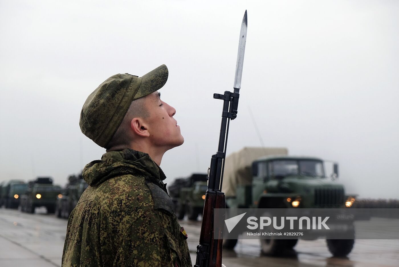 Foot-borne and mechanized parade crews train in Samara