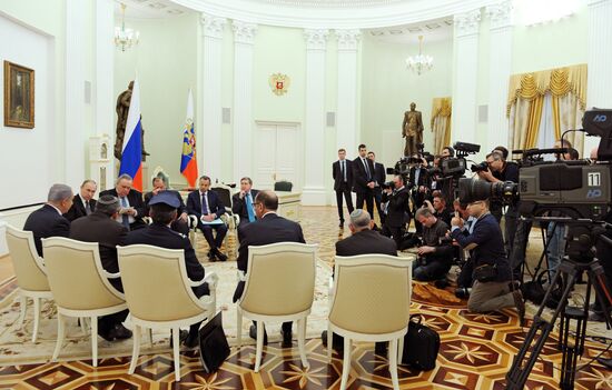 Russian President Vladimir Putin meets with Prime Minister of Israel Benjamin Netanyahu