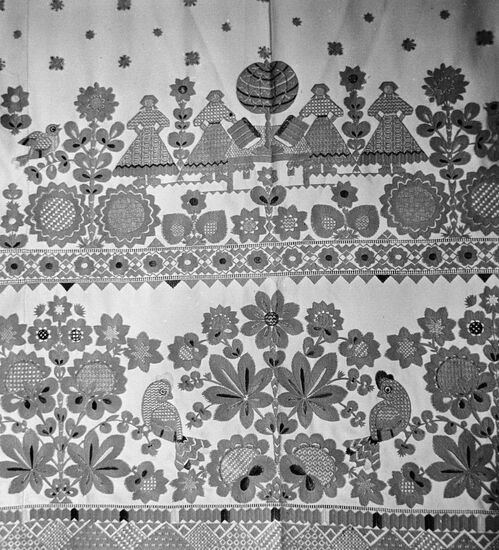 Vladimirskaya embroidery