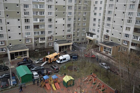 Cache of weapons and munitions found in 9-storied building basement in south Moscow