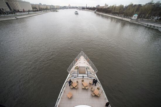 Passenger boat parade in Moscow