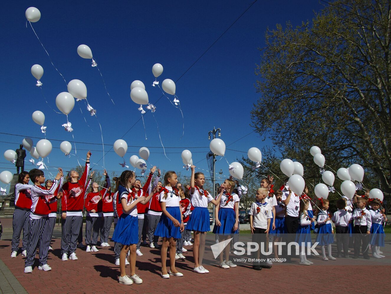 St. George Ribbon memorial campaign in Russian cities