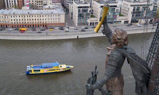 Passenger navigation launched across the Moskva River