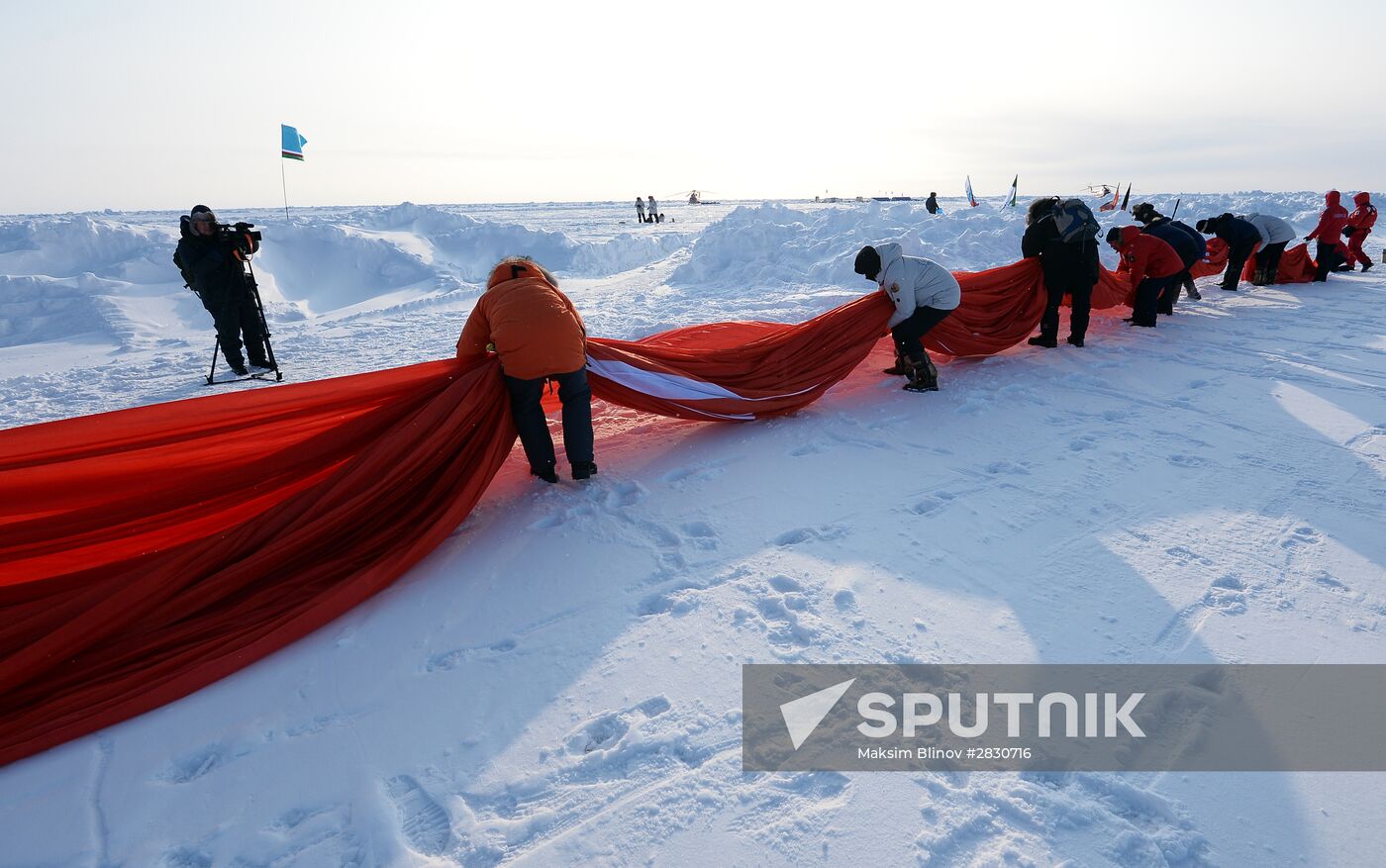 Victory banner unveiled at North Pole