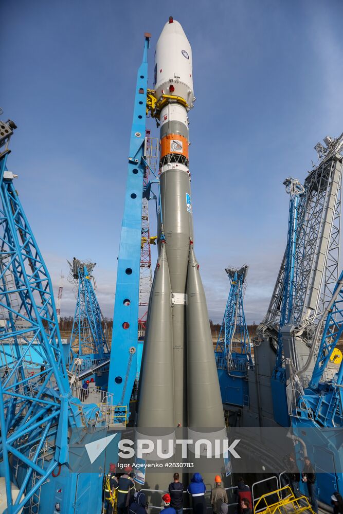 Soyuz-2.1a carrier vehicle taken to Vostochny space center's launch pad