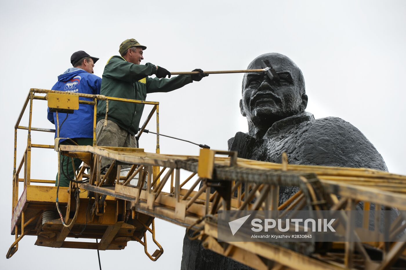 Citywide cleaning campaign in Novosibirsk