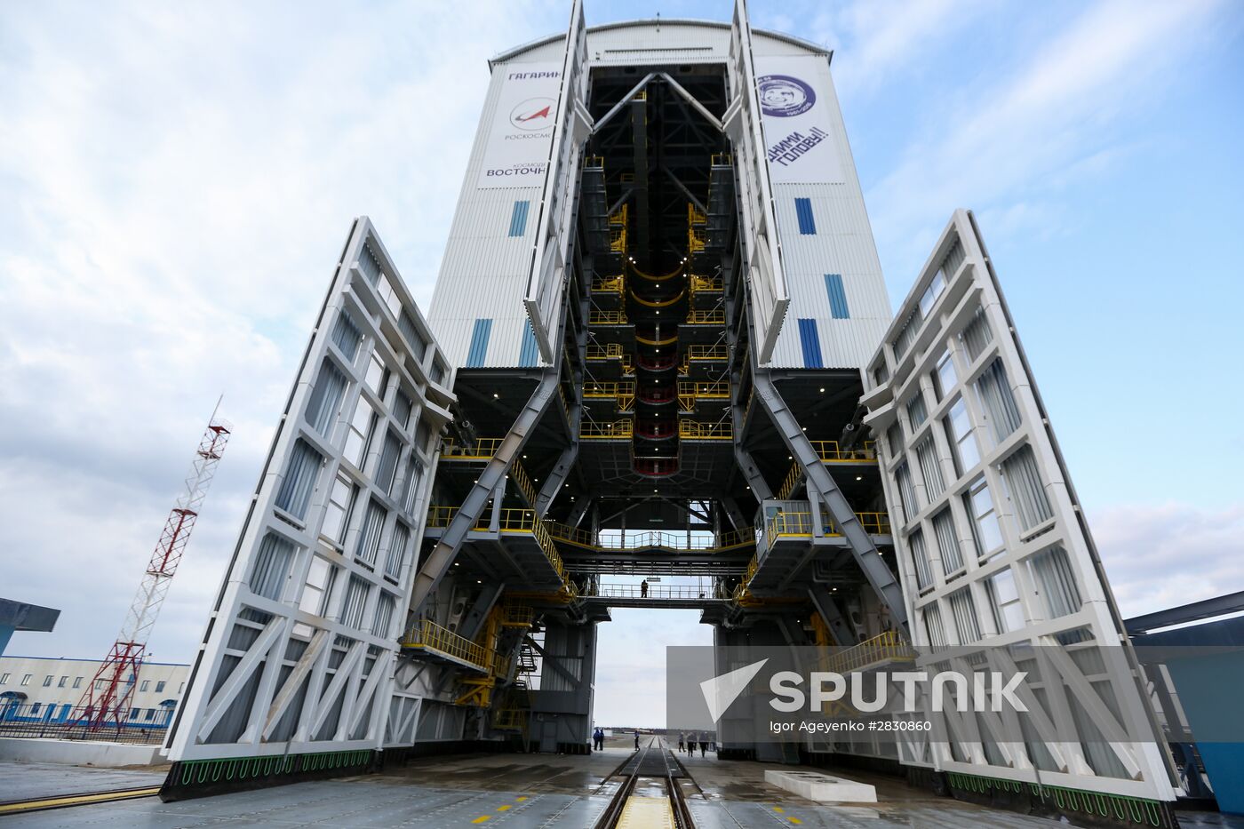 Soyuz-2.1a carrier vehicle taken to Vostochny space center's launch pad