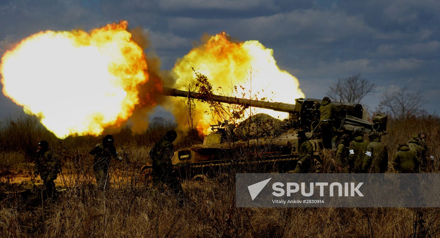 Eastern Military District's 5th Combined-Arms army holds joint tactical drill