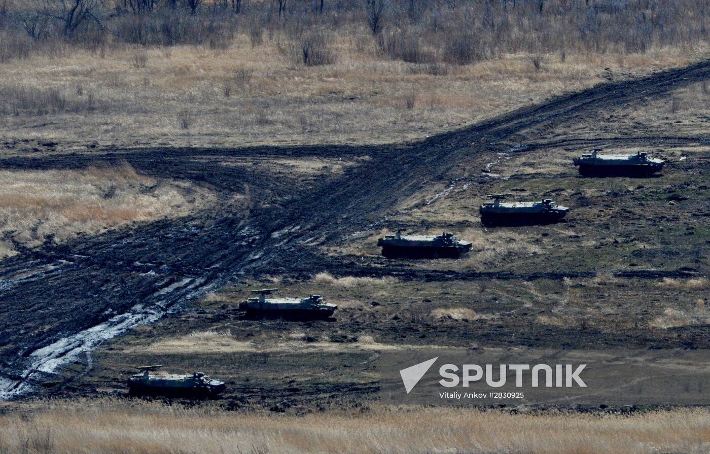 Eastern Military District's 5th Combined-Arms army holds joint tactical drill
