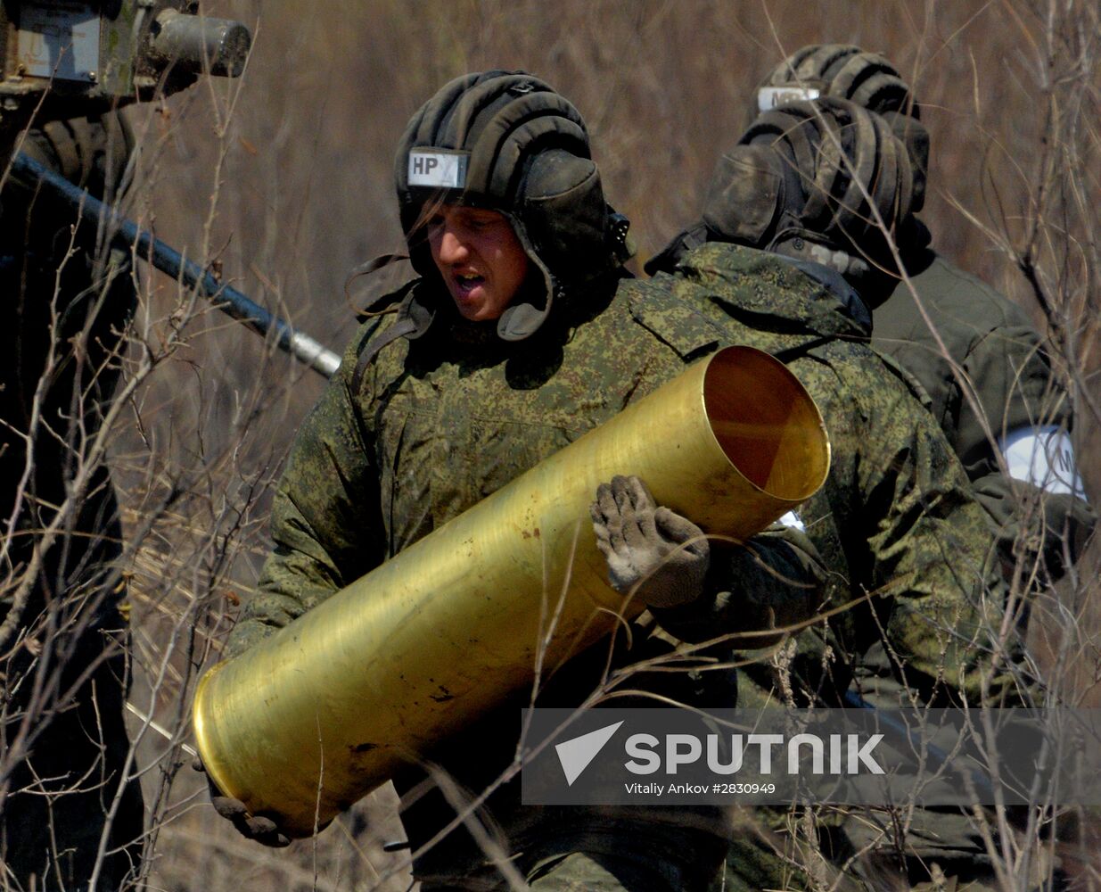 Eastern Military District's 5th Combined-Arms army holds joint tactical drill