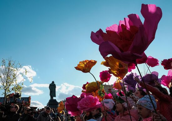 Flower parade at Moscow Spring Festival