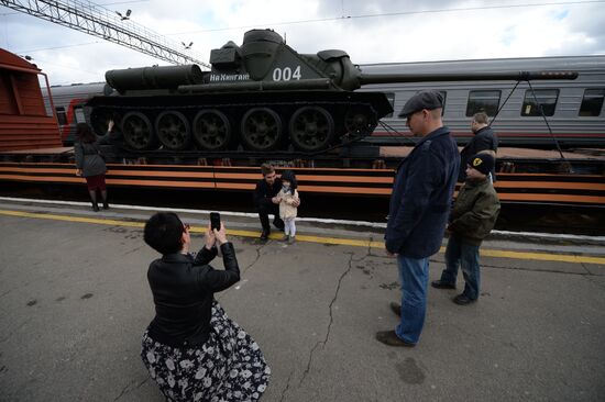 The Army of Victory campaign train arrives in Yekaterinburg