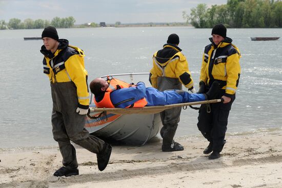 Emergency services training in Russian cities
