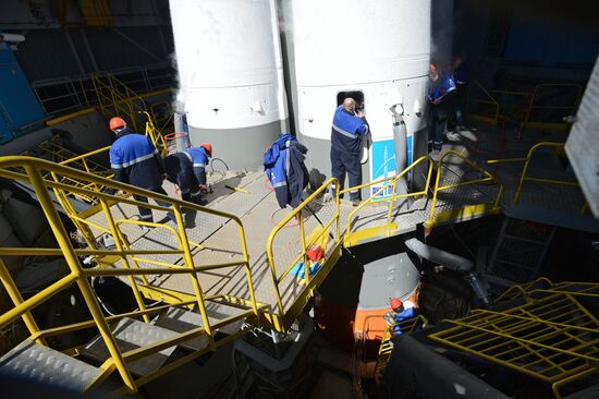 First launch from new Russian cosmodrome Vostochny postponed